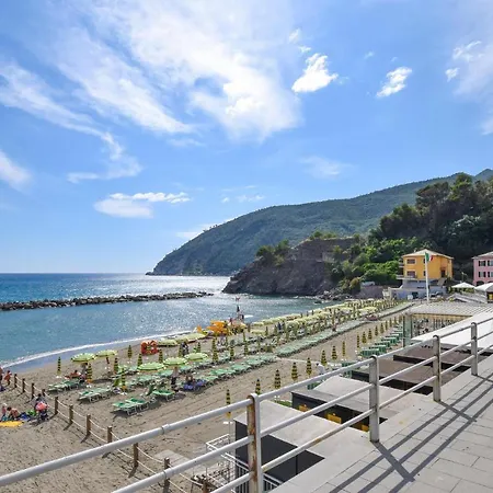 Gorgeous Home In Moneglia With Wifi