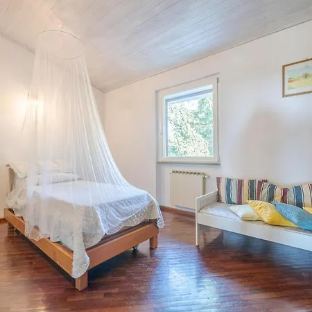 Lovely In With Wifi Vakantiehuis